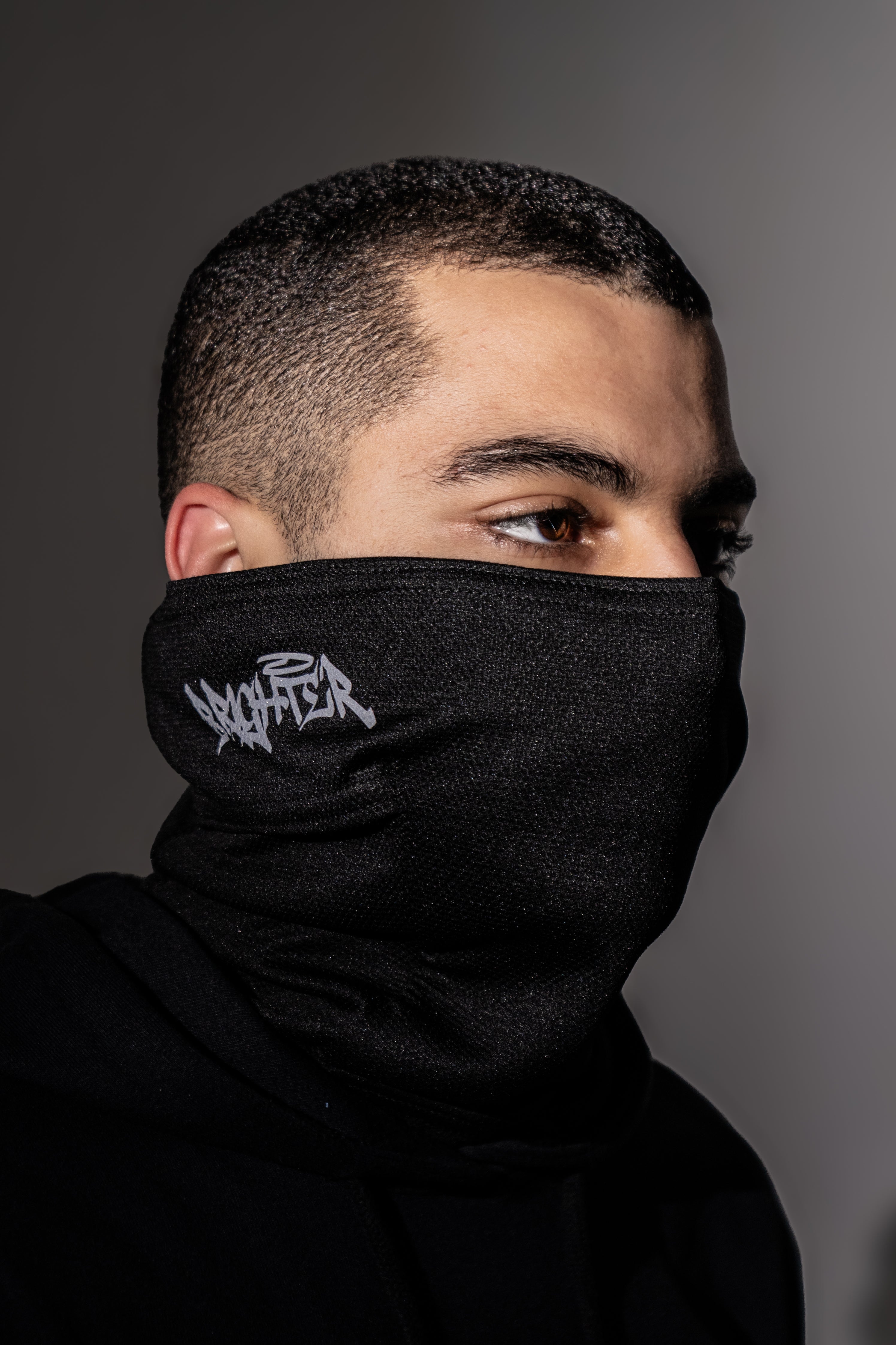 5-WAY baklava with reflective BRIGHTER  logo on the side